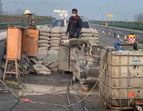 茄子河高速路病害处理